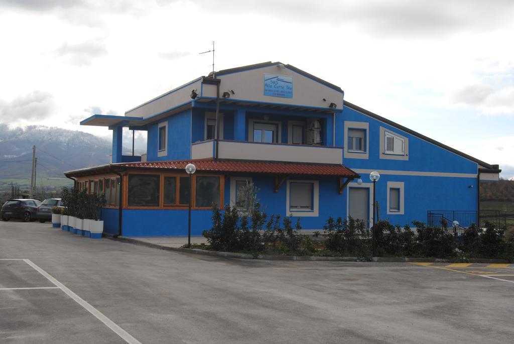 B&B Alla Corte Blu Melfi Exterior foto